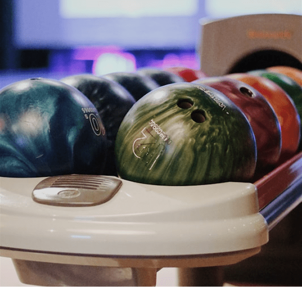 bowling2-min